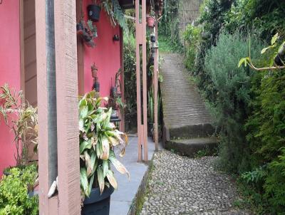 Casa para Venda, em Lima Duarte, bairro Conceição da Ibitipoca, 4 dormitórios, 2 banheiros, 1 suíte